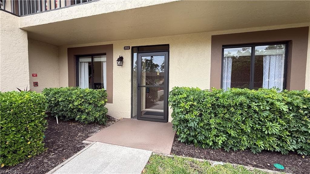 13111 Cross Creek BLVD 202 FORT MYERS, FL 33912