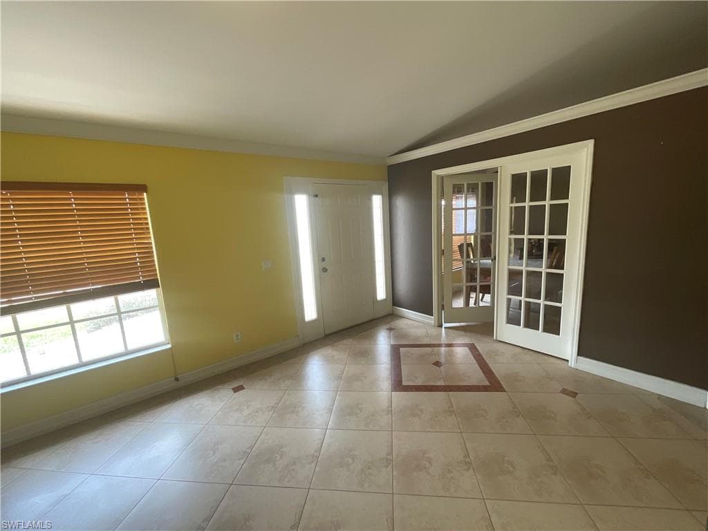 1521 NE 13th AVE CAPE CORAL, FL 33909