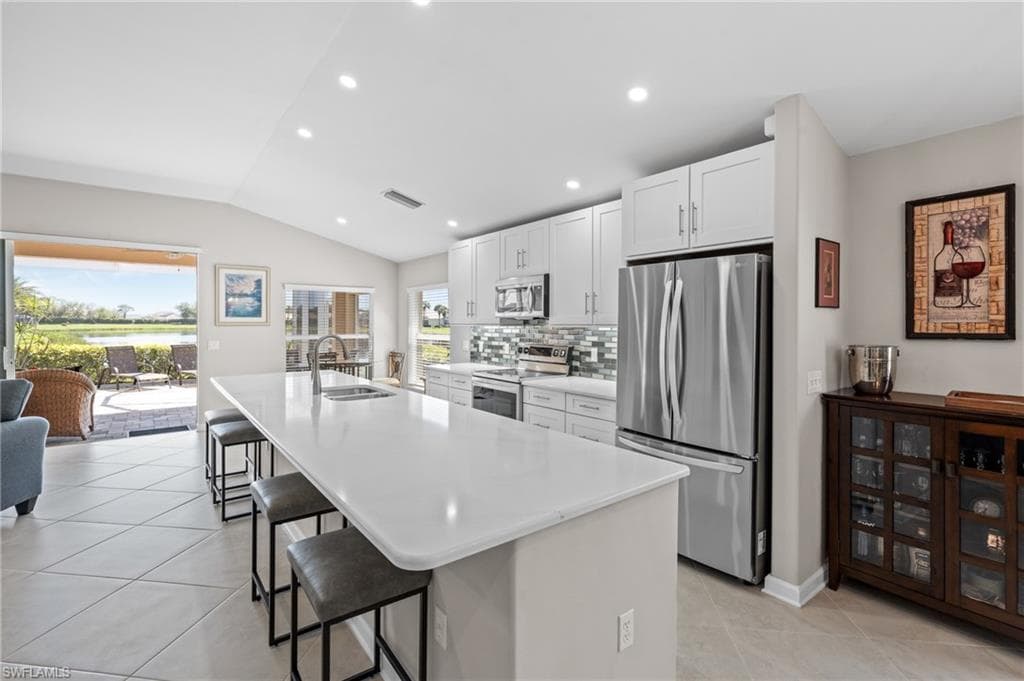 2524 Woodbourne PL CAPE CORAL, FL 33991