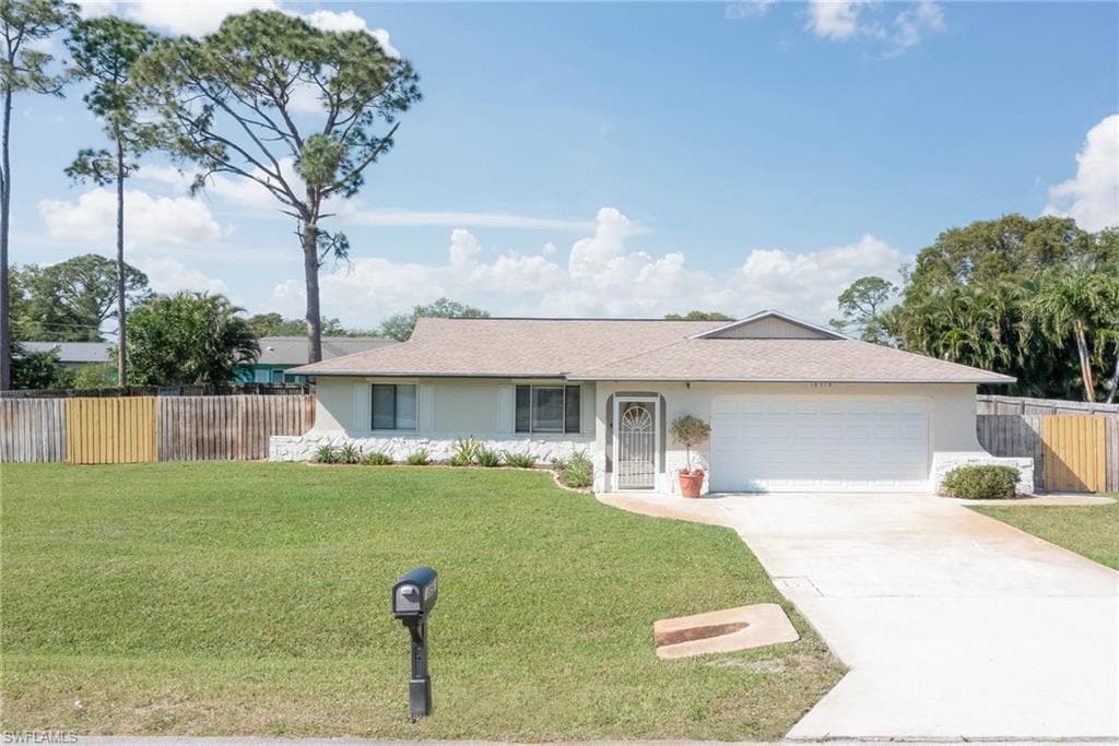 18518 Sunflower RD FORT MYERS, FL 33967