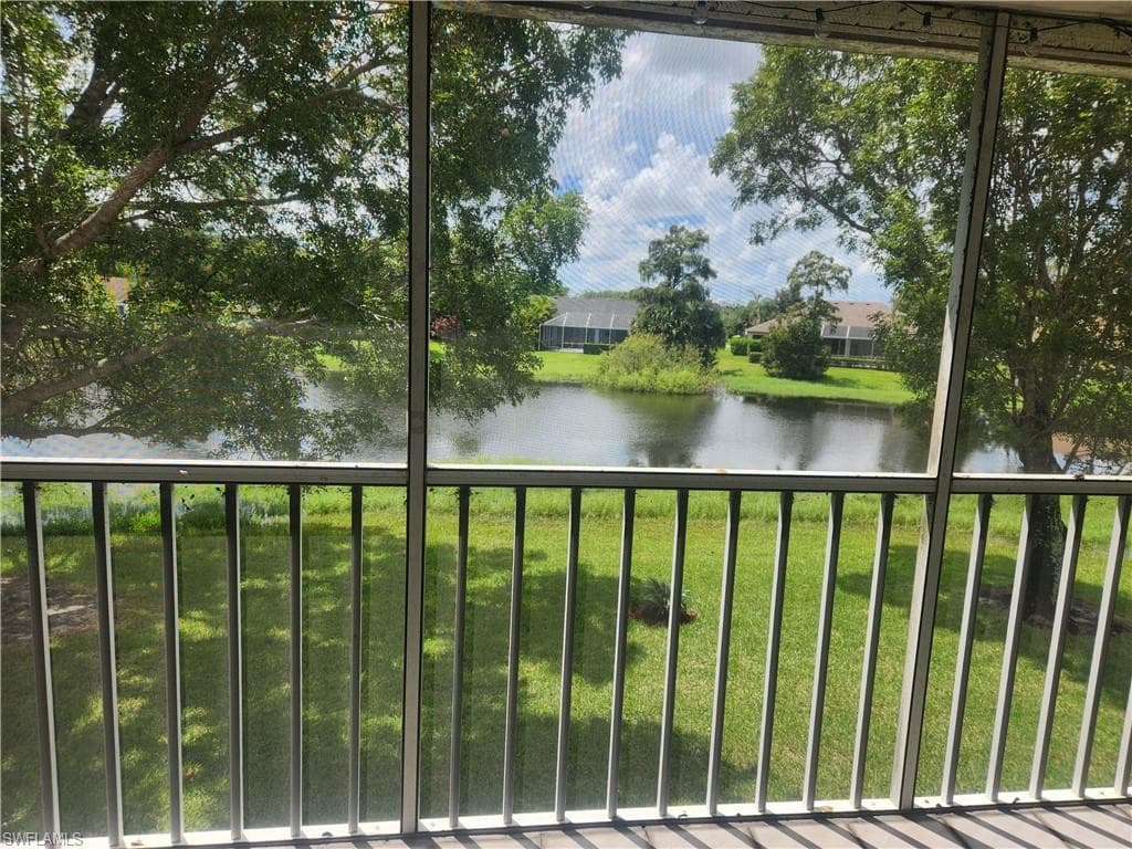 208 Furse Lakes CIR D9 NAPLES, FL 34104