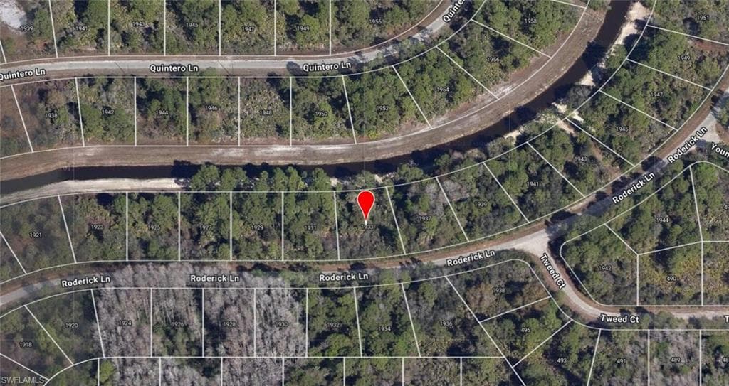 1933 Roderick LN LEHIGH ACRES, FL 33972