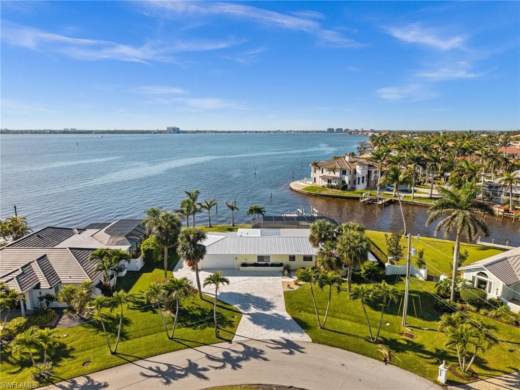 1600 Edith Esplanade CAPE CORAL, FL 33904