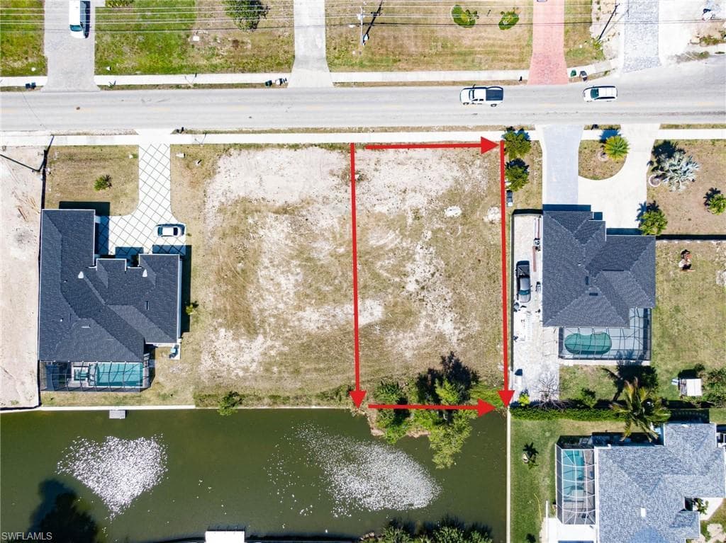 1910 NE 6th ST CAPE CORAL, FL 33909