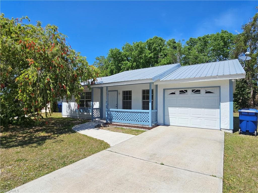 2021 Clipper Terrace TRCE LABELLE, FL 33935