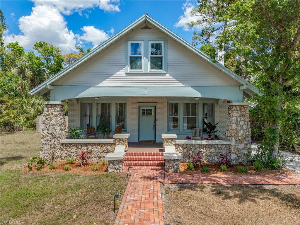 1473 Barcelona AVE FORT MYERS, FL 33901