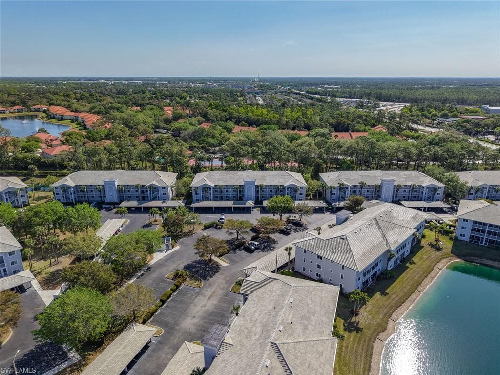 7819 Regal Heron CIR 8-106 NAPLES, FL 34104