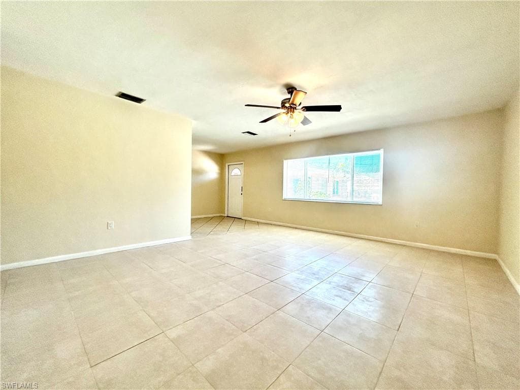 1232 SE 8th ST 4 CAPE CORAL, FL 33990