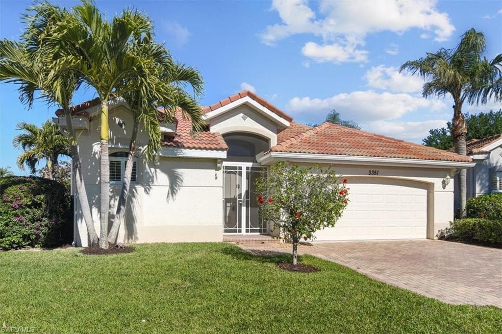 3351 Sandpiper WAY NAPLES, FL 34109