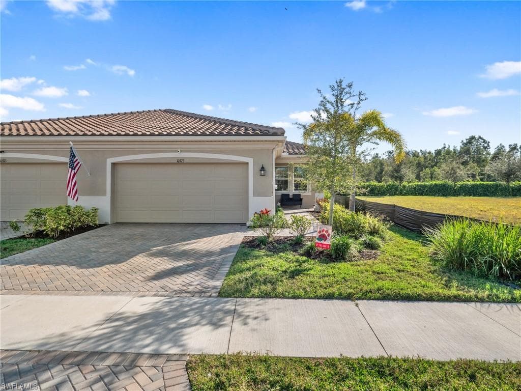 10373 Bonavie Cove DR FORT MYERS, FL 33966