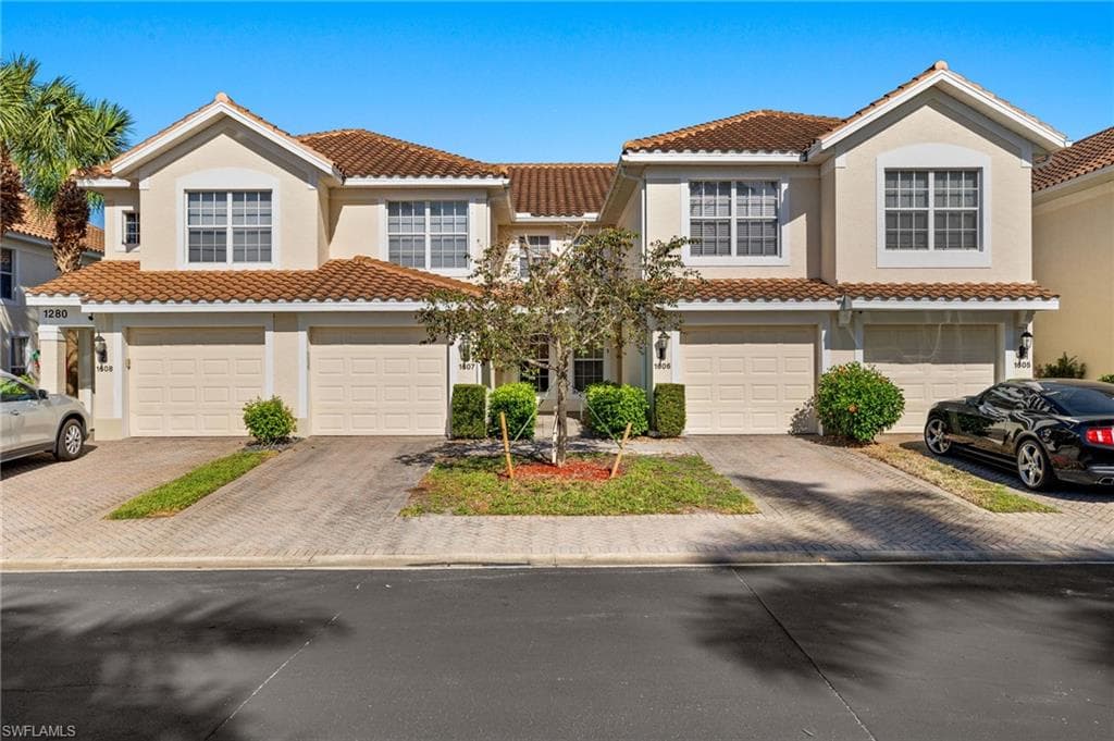 1280 Henley ST 1605 NAPLES, FL 34105