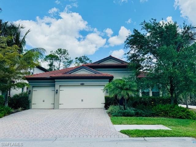 16344 ABERDEEN WAY NAPLES, FL 34110