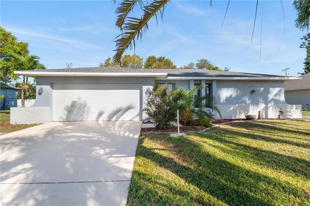 2217 NE 3rd ST CAPE CORAL, FL 33909