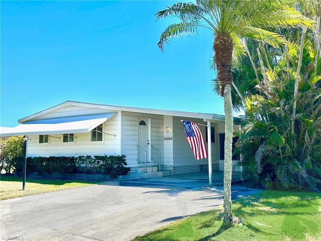26242 Colony RD BONITA SPRINGS, FL 34135