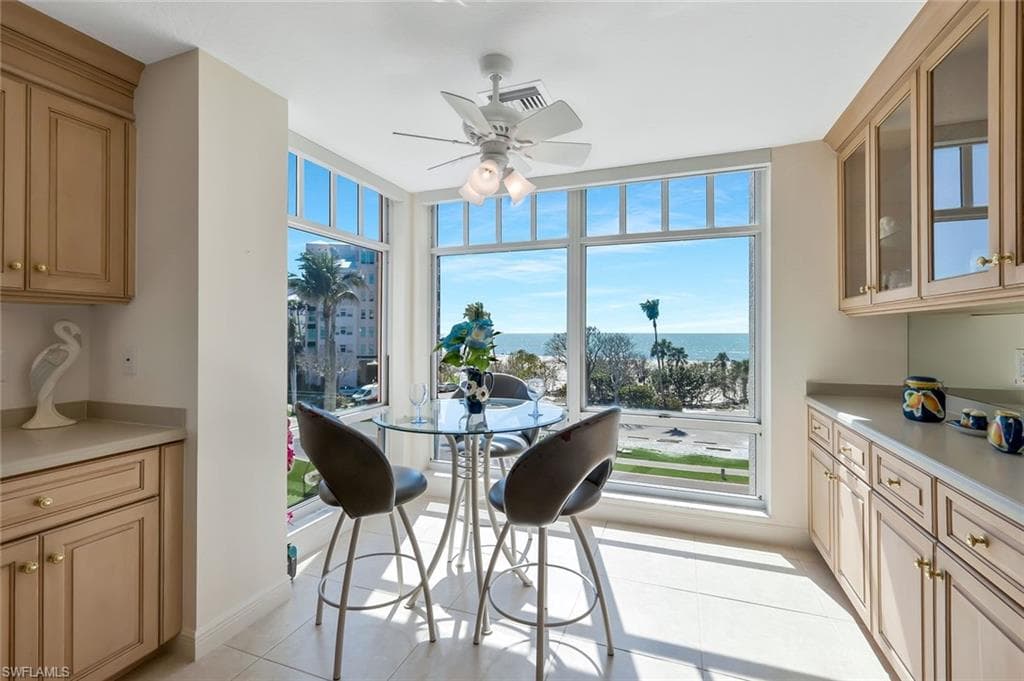 262 Barefoot Beach BLVD 301 BONITA SPRINGS, FL 34134