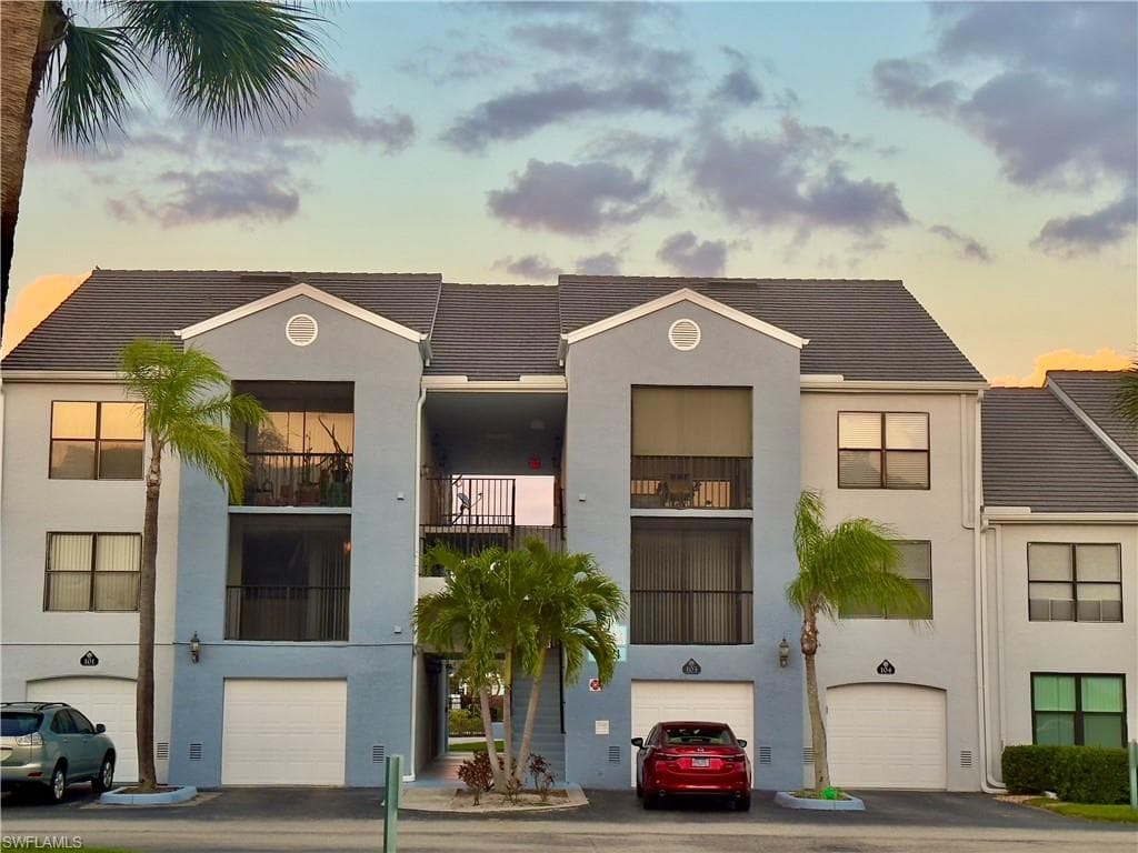 13521 Eagle Ridge DR 135 FORT MYERS, FL 33912
