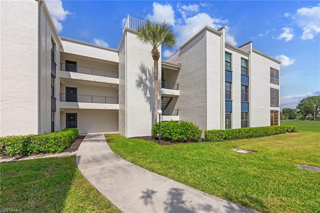 3615 Boca Ciega DR 109 NAPLES, FL 34112