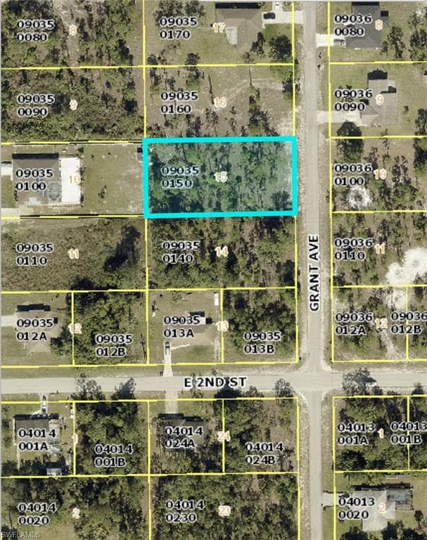 205 Grant AVE LEHIGH ACRES, FL 33936