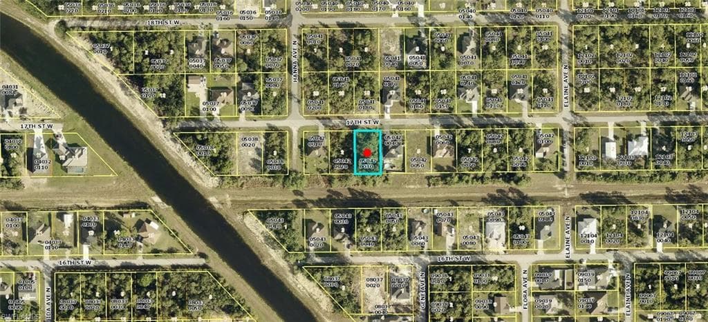 2715 17th ST W LEHIGH ACRES, FL 33971