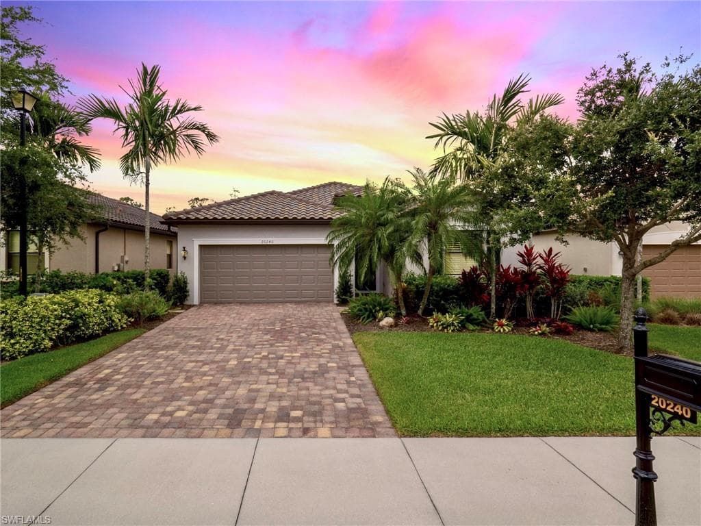 20240 Black Tree LN ESTERO, FL 33928