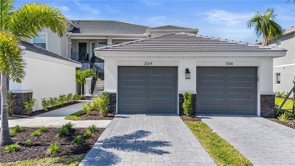 11791 Venetian Lagoon DR 204 FORT MYERS, FL 33913