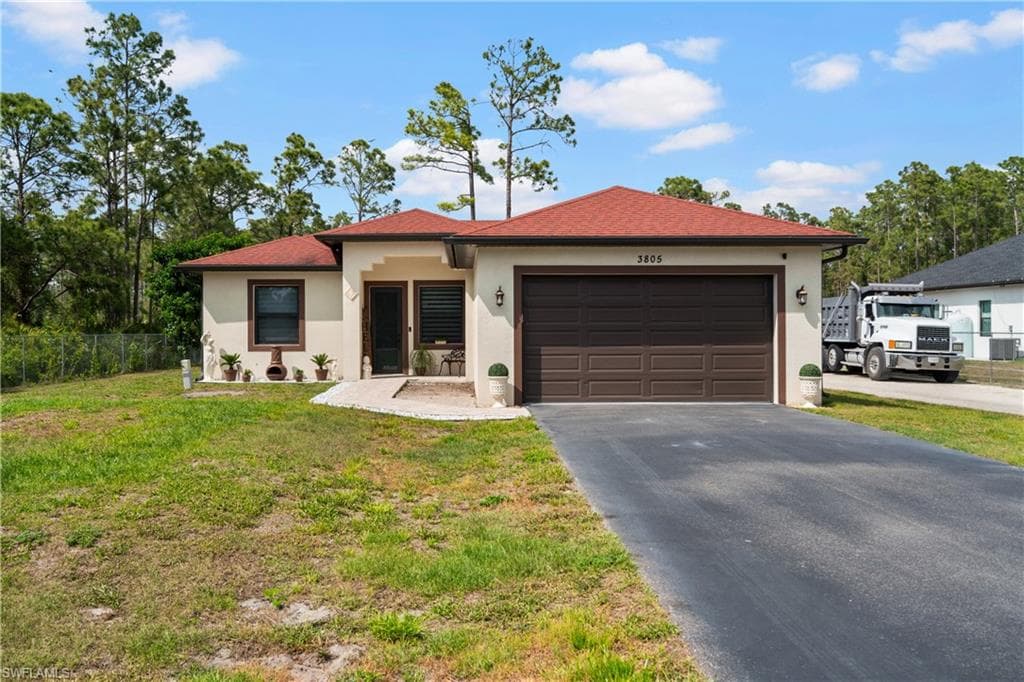 3805 45th AVE NE NAPLES, FL 34120