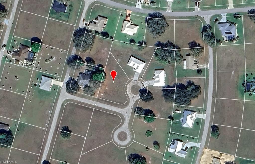 6925 Salem CT SEBRING, FL 33876