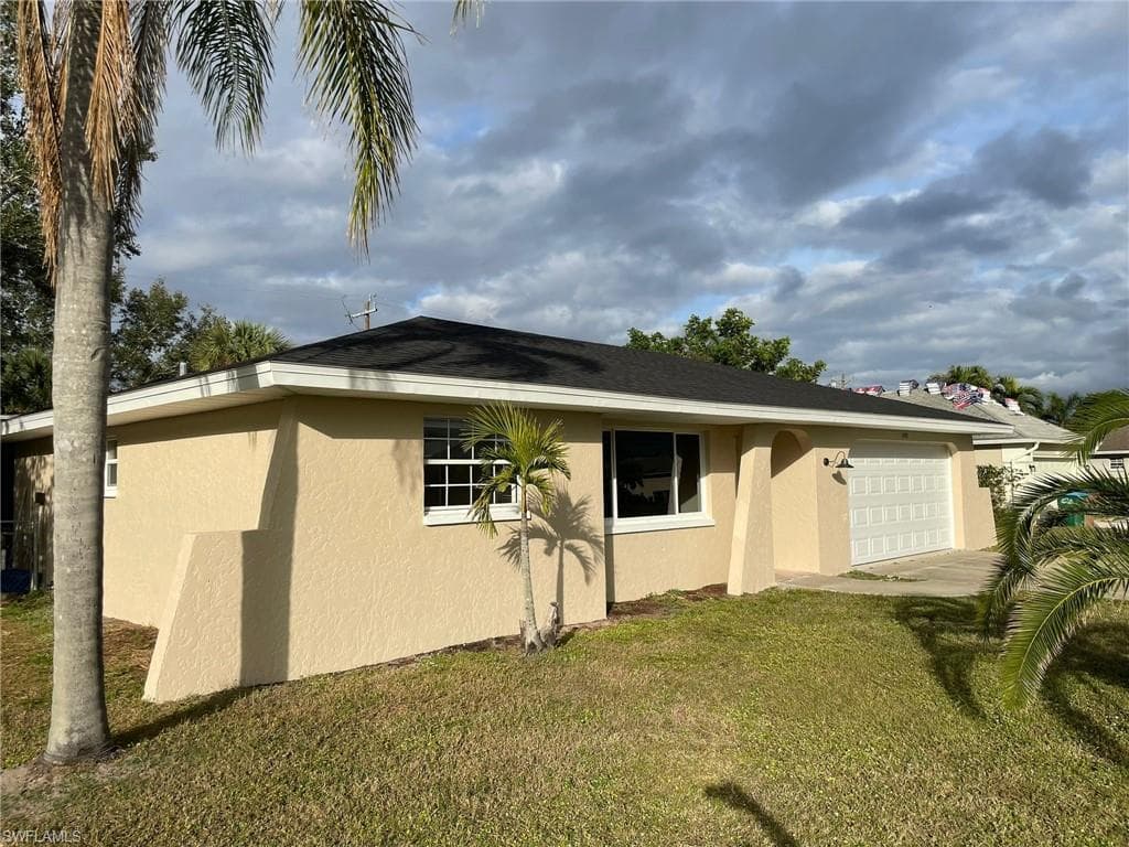 1409 SE 26th ST CAPE CORAL, FL 33904