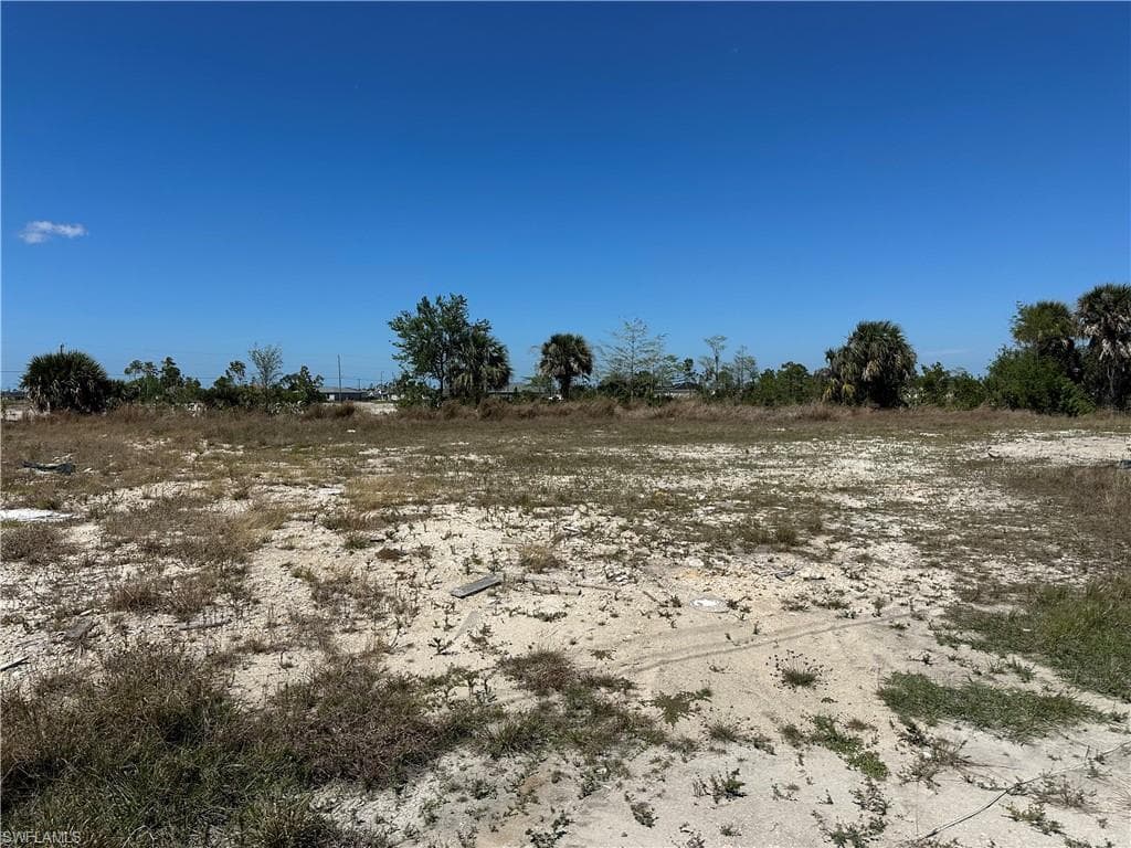4328 14th AVE CAPE CORAL, FL 33909
