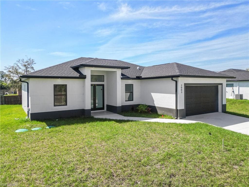 3204 18th ST LEHIGH ACRES, FL 33972