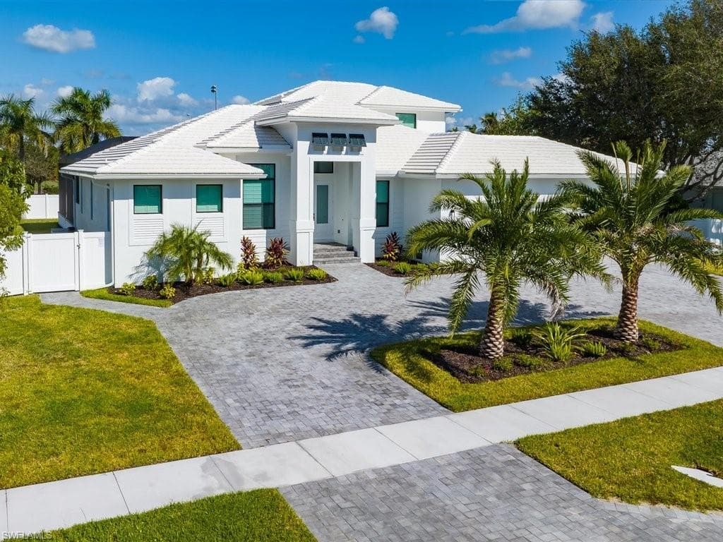 1432 Collingswood AVE MARCO ISLAND, FL 34145