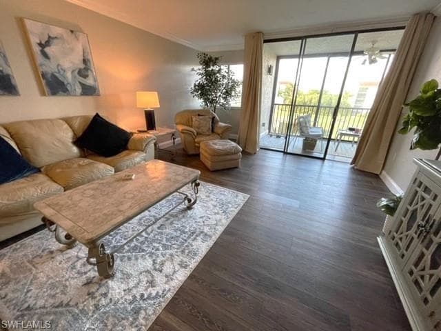 4612 Flagship DR 305 FORT MYERS, FL 33919