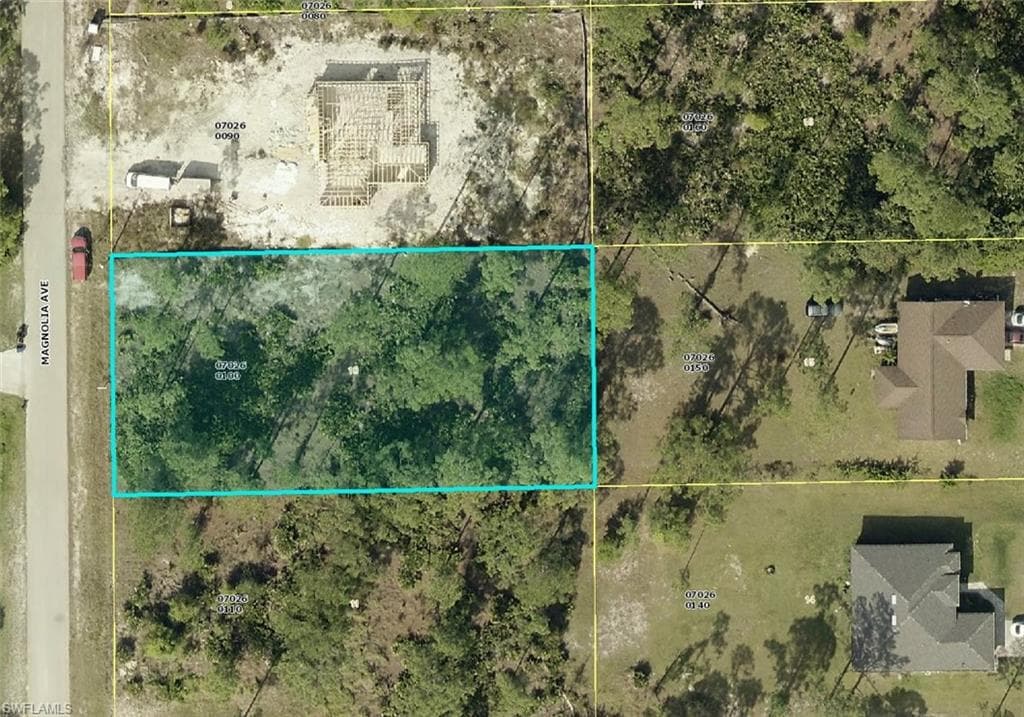 1004 Magnolia AVE LEHIGH ACRES, FL 33972