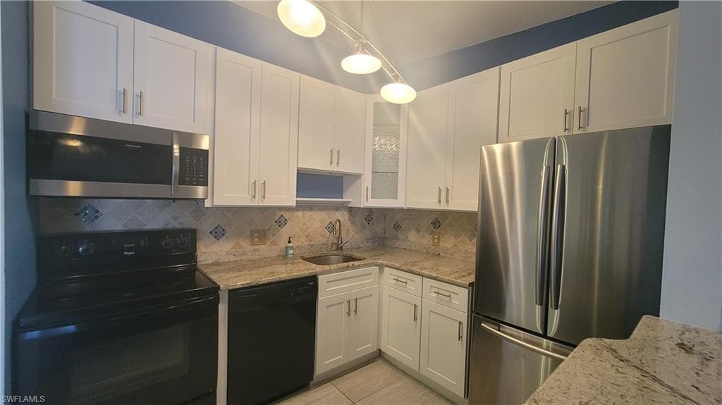 17426 Birchwood LN 13 FORT MYERS, FL 33908