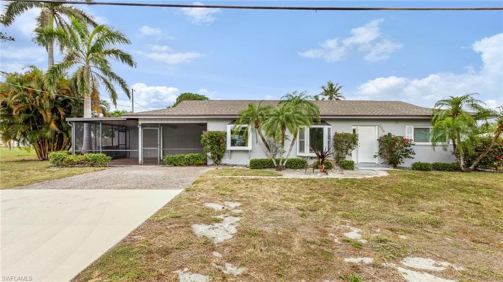 796 106th AVE N NAPLES, FL 34108