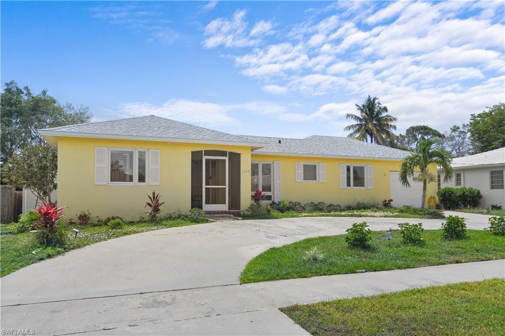 1169 Fourwinds AVE MARCO ISLAND, FL 34145