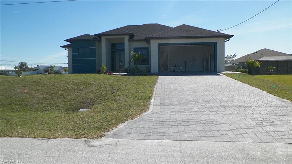 1527 NW 38th PL CAPE CORAL, FL 33993