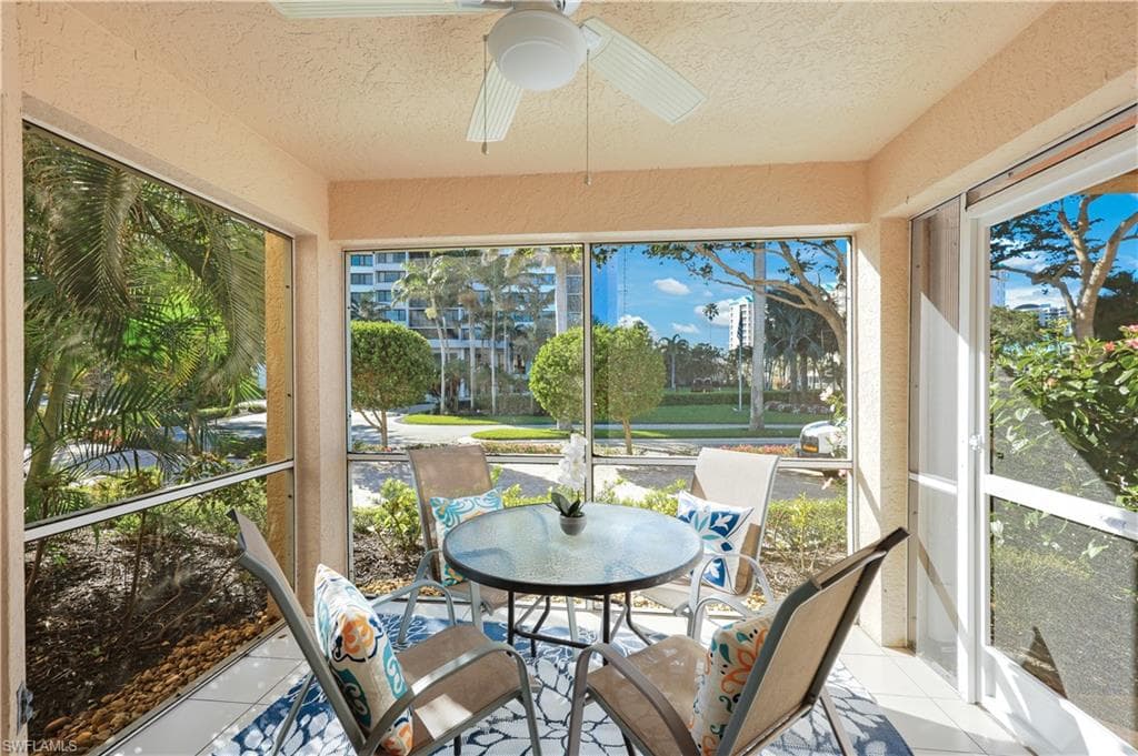 5635 Turtle Bay DR 9 NAPLES, FL 34108