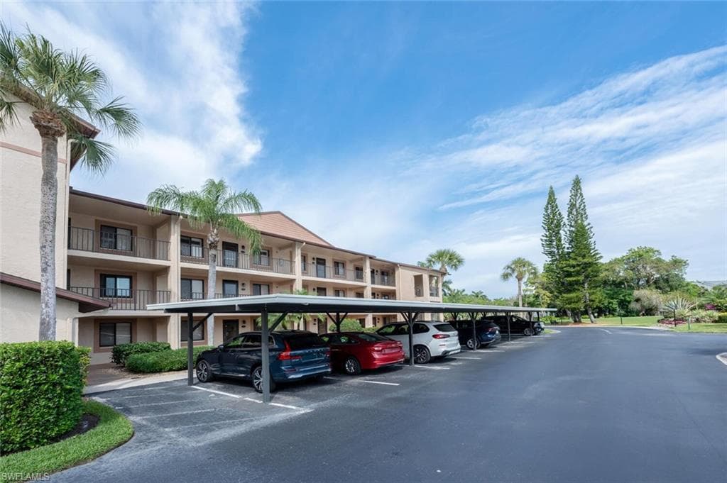 7300 Saint Ives WAY 5209 NAPLES, FL 34104
