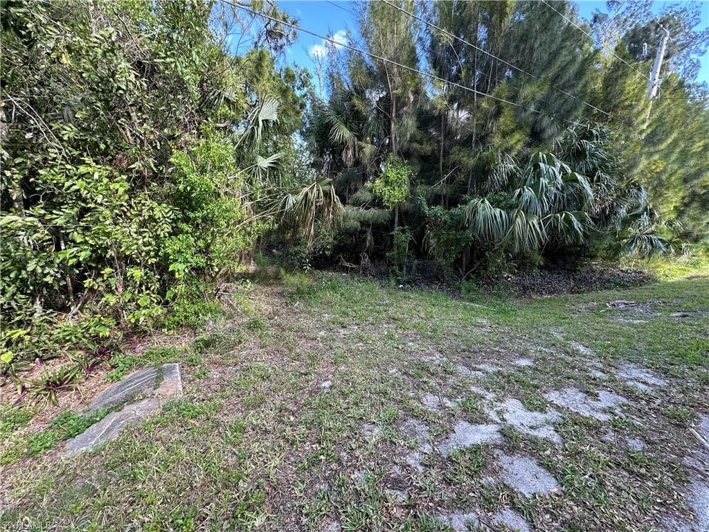 7655 Bogart DR NORTH FORT MYERS, FL 33917