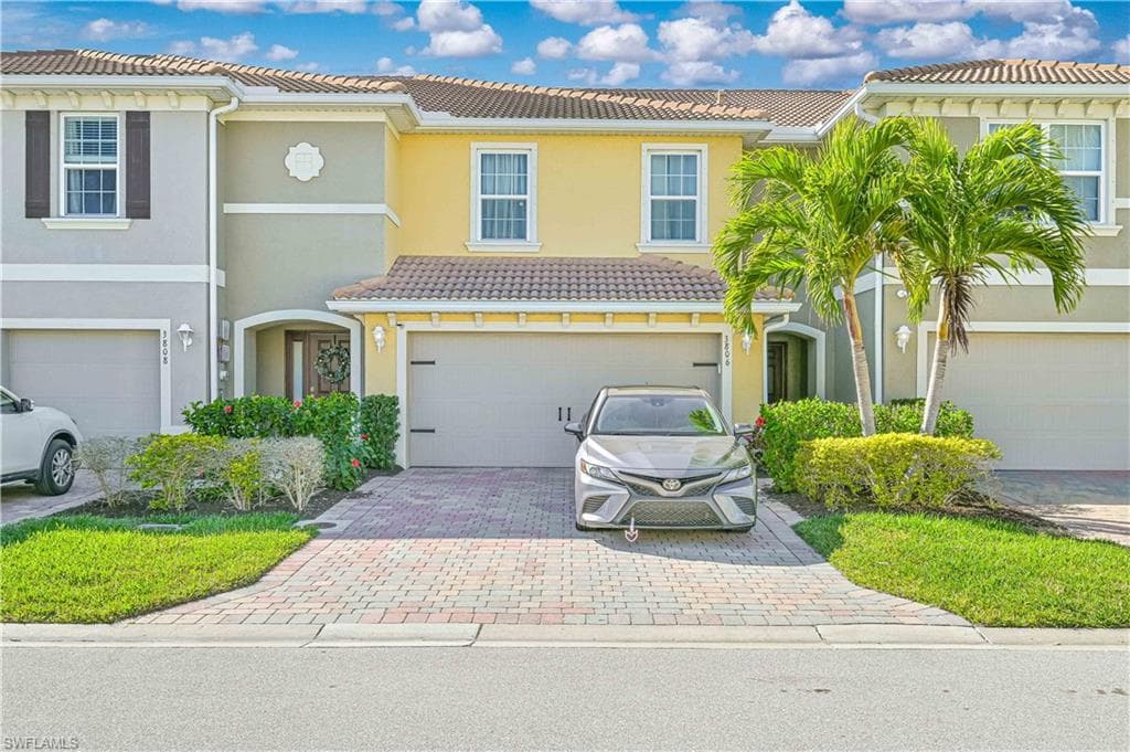 3806 Tilbor CIR FORT MYERS, FL 33916