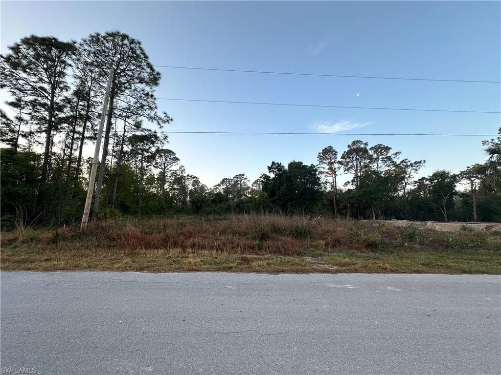 934 Barcelona ST E LEHIGH ACRES, FL 33974