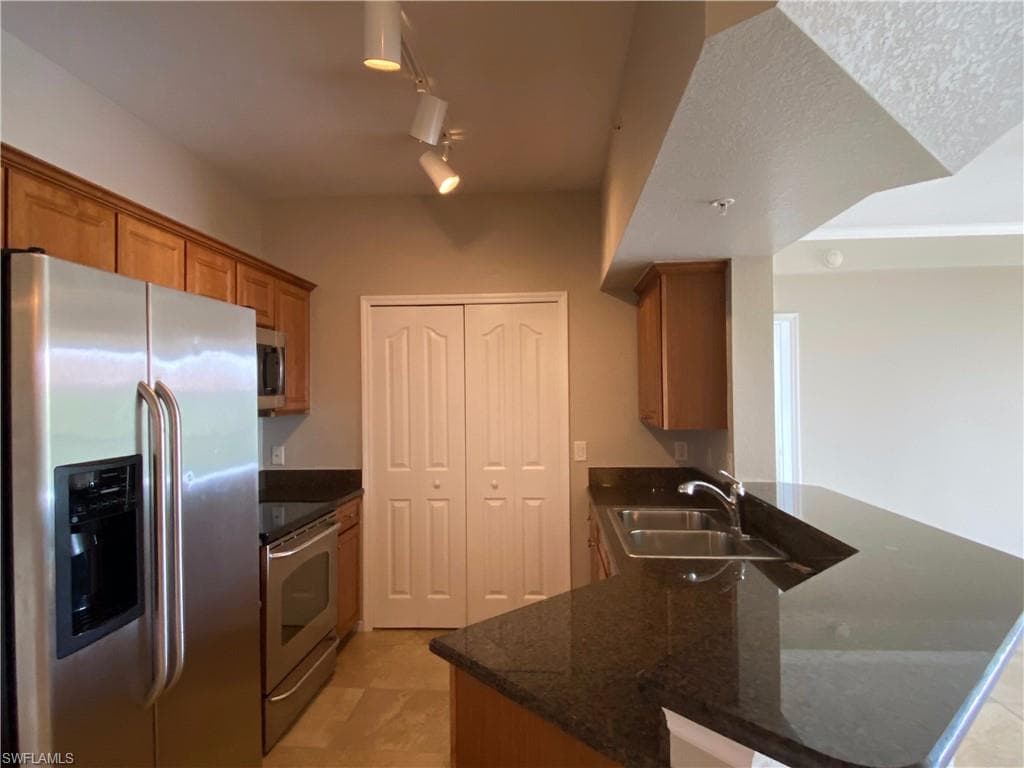 12940 Positano CIR 202 NAPLES, FL 34105