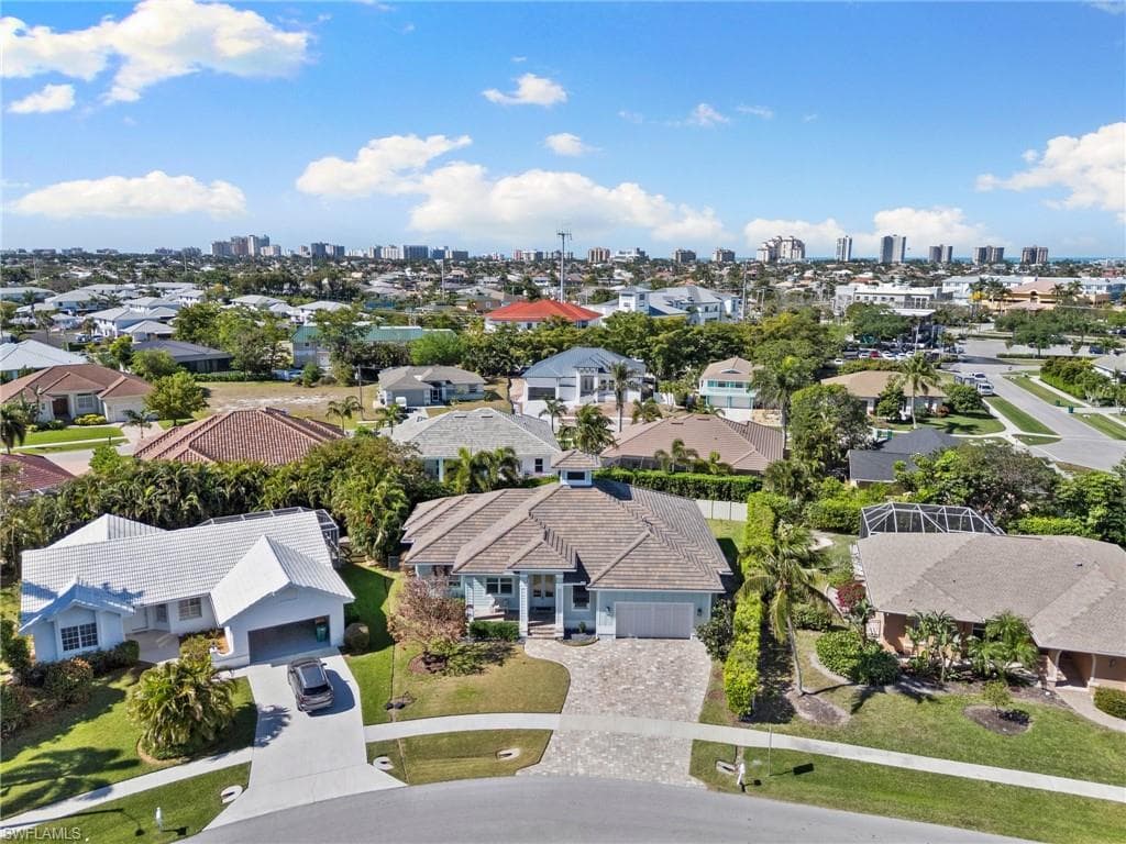 81 Bermuda RD MARCO ISLAND, FL 34145