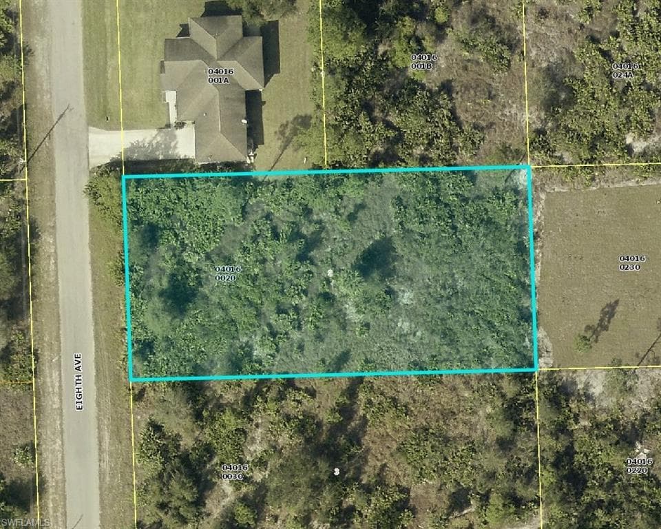 920 8th AVE LEHIGH ACRES, FL 33972