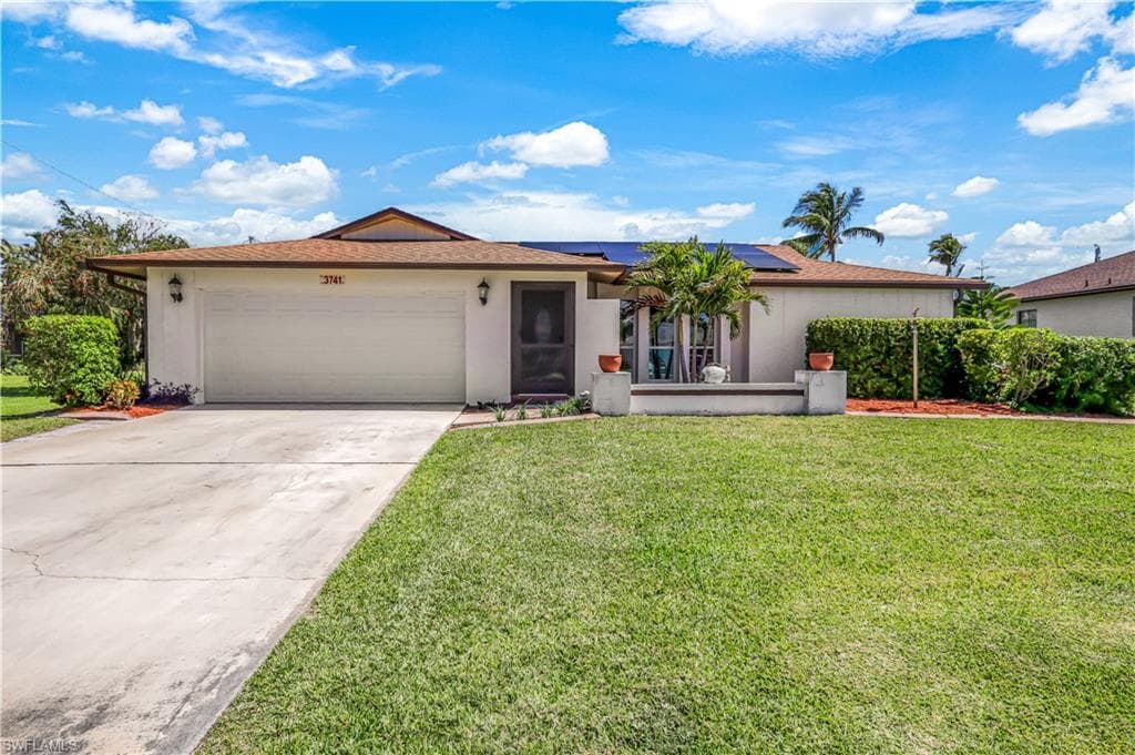 3741 SE 4th AVE CAPE CORAL, FL 33904