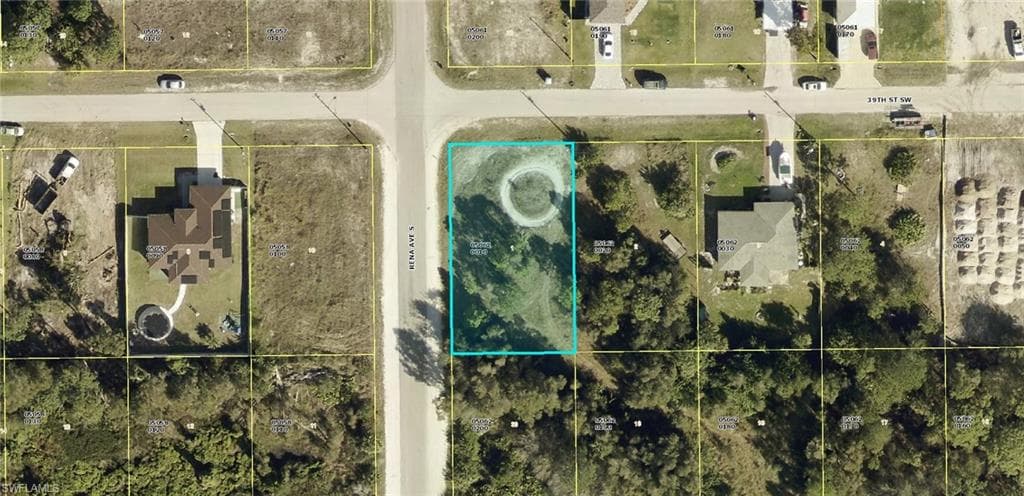 3219 39th ST SW LEHIGH ACRES, FL 33976