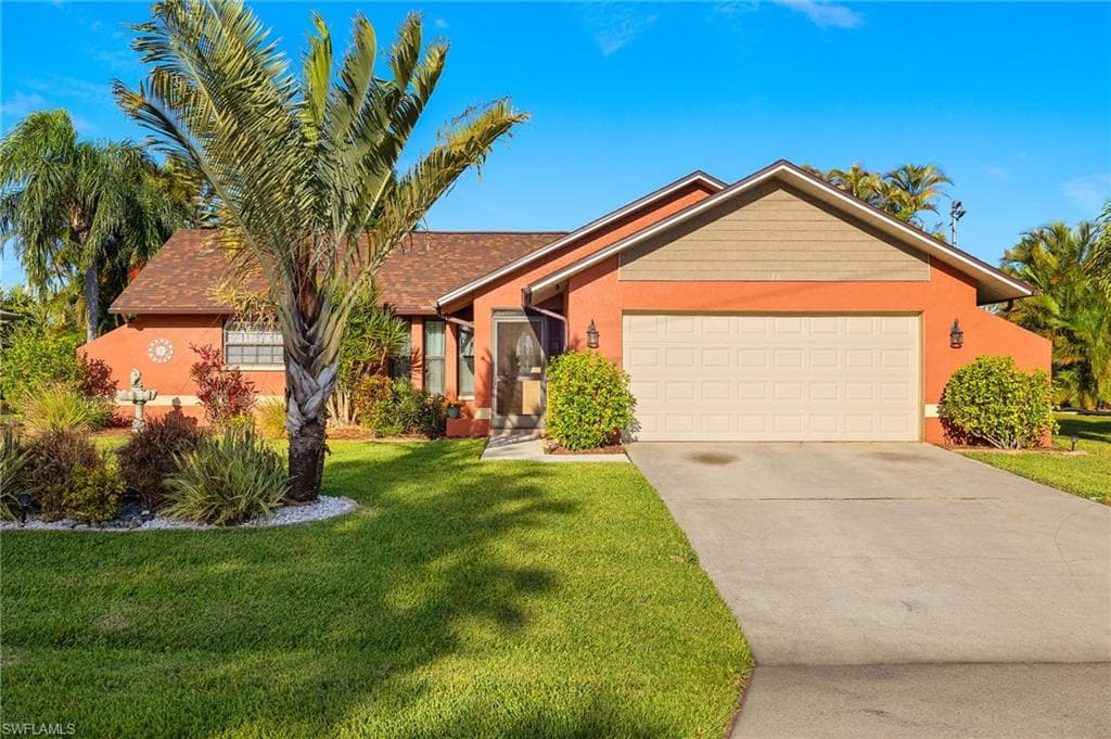 18 NE 17th PL CAPE CORAL, FL 33909