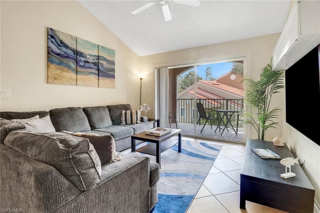 1270 Wildwood Lakes BLVD 306 NAPLES, FL 34104