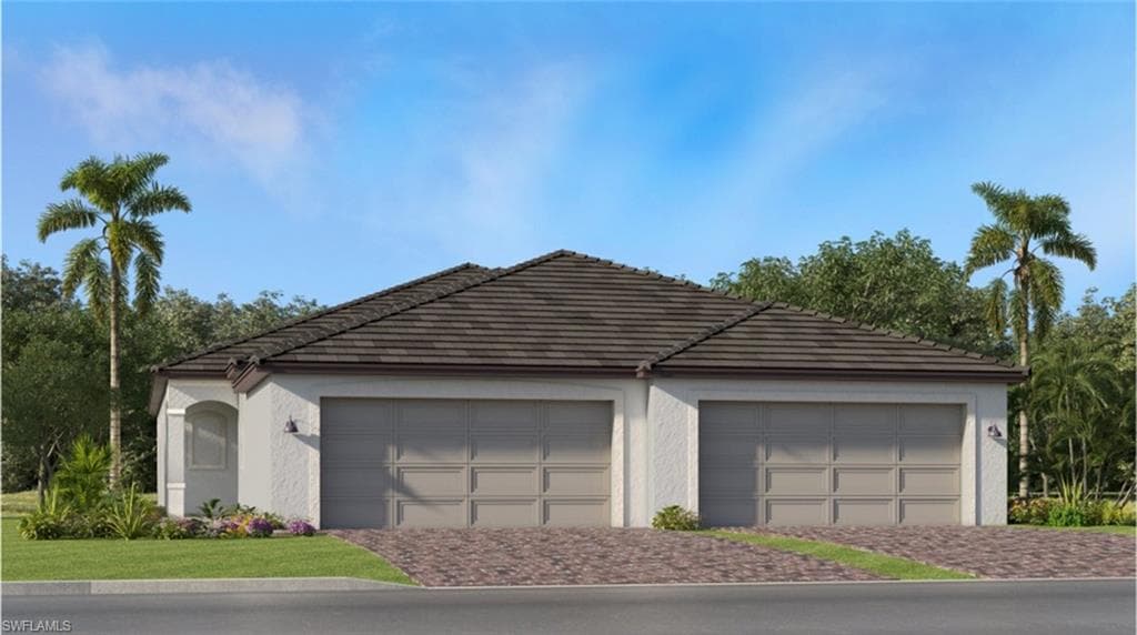 19528 Hinkley DR ESTERO, FL 33928
